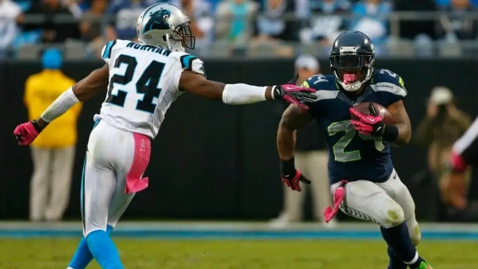 Wilson lidera a Seattle en victoria sobre Carolina