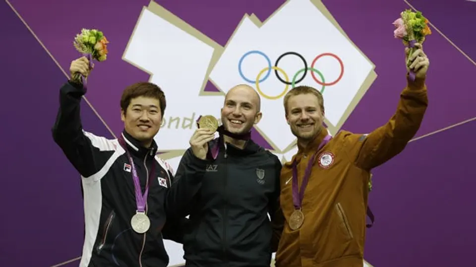 Italiano Campriani, Oro en rifle de tres posiciones