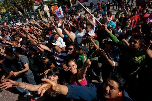 Xolos realizan desfile triunfal