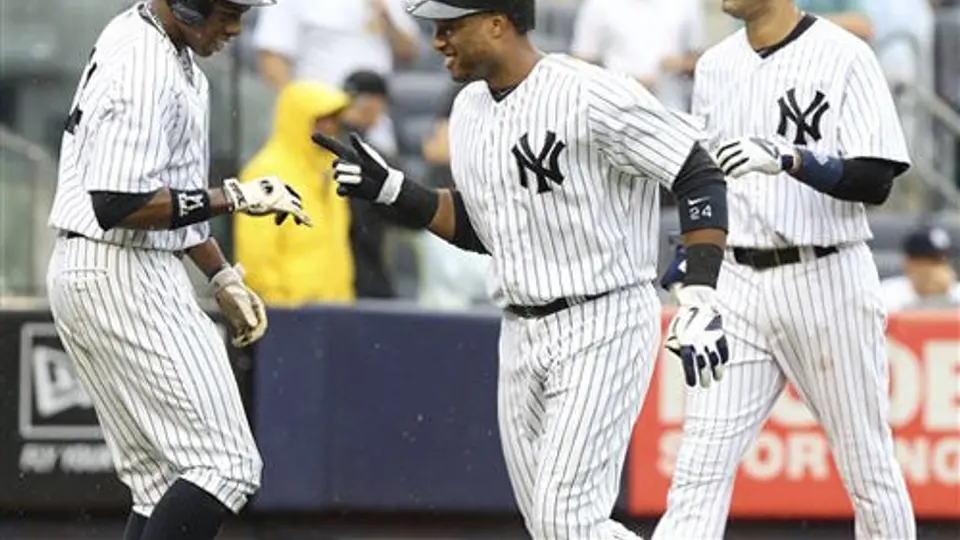 Yanquis apalean a Orioles