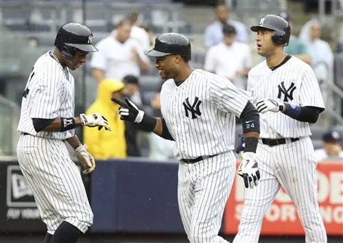 Yanquis apalean a Orioles