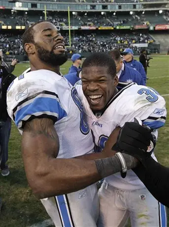 Detroit vence dramáticamente a Oakland 28-27