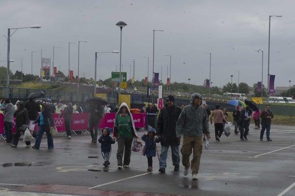 Llegando al City of Coventry Stadium a pesar del mal tiempo | CÉSAR VICUÑA