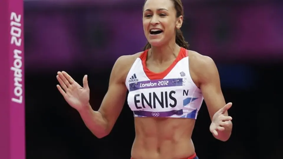 Británica Ennis consiguió mejor tiempo de 100m con vallas del heptatlón