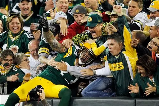 Green Bay endereza el camino al derrotar a Chicago