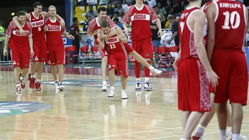 Rusia clasifica a Juegos Olímpicos en Basquetbol