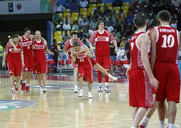 Rusia clasifica a Juegos Olímpicos en Basquetbol