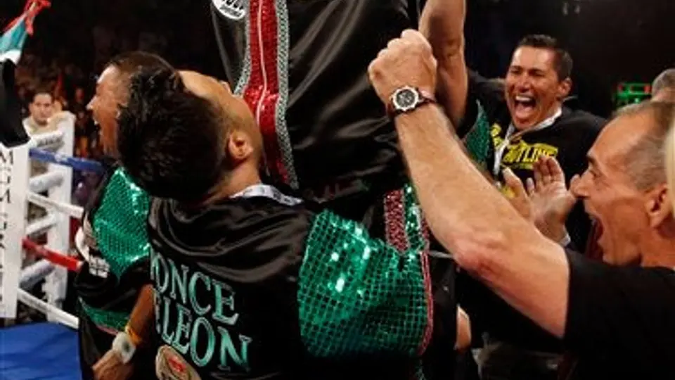 Daniel Ponce de León, nuevo campeón pluma