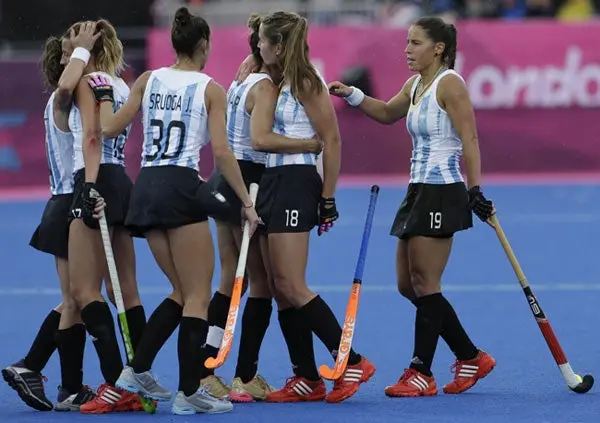 Argentina se presenta con goleada en Hockey