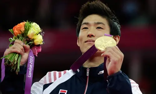 Surcoreano supera pobreza extrema ganando Oro en JO