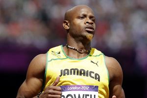 Asafa Powell no participará en el 4x100