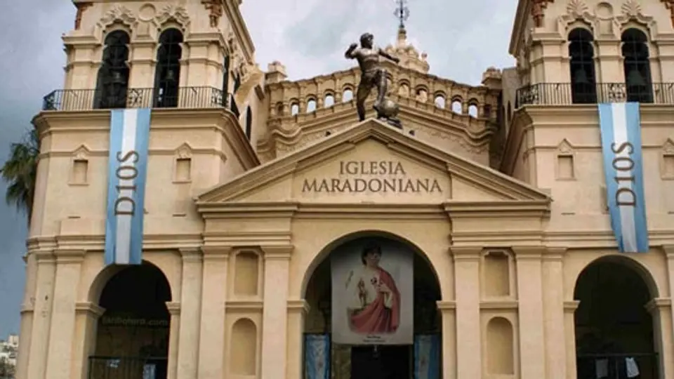 La iglesia Maradoniana busca más adeptos