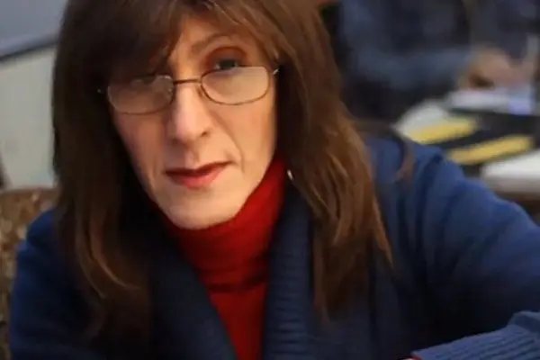 Melisa es la primera maestra transexual en una escuela