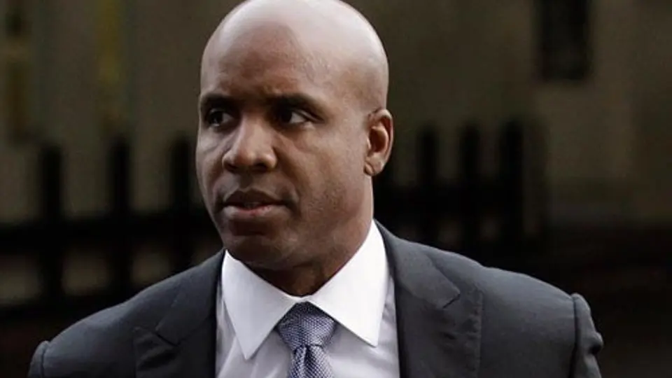 Abogados de Barry Bonds piden la libertad condicional