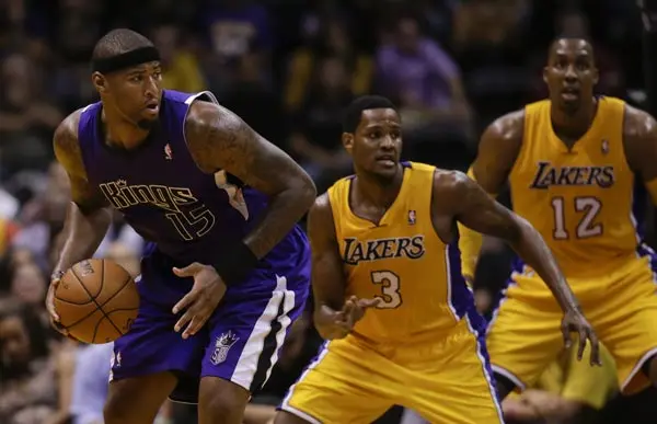 Detienen a Devin Ebanks por conducir ebrio
