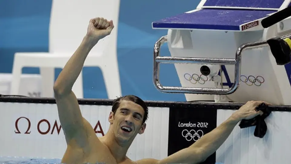 Phelps gana su 17mo Oro