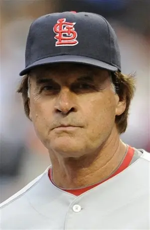 San Luis extiende contrato al manager Tony La Russa