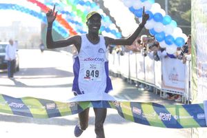 Kenianos dominan en las competencias