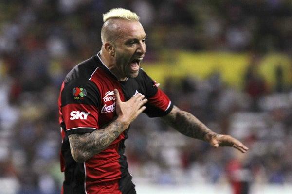 Vuoso puso arriba al atlas con un gran gol de cabeza | MEXSPORT