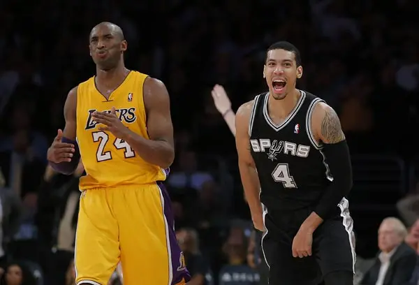 Triple de Green da triunfo a Spurs sobre Lakers