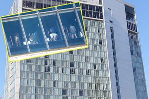 En este antro todos saben quién está ¡en el baño!