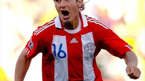 Paraguay doblega 2-1 a Ecuador rumbo al Mundial