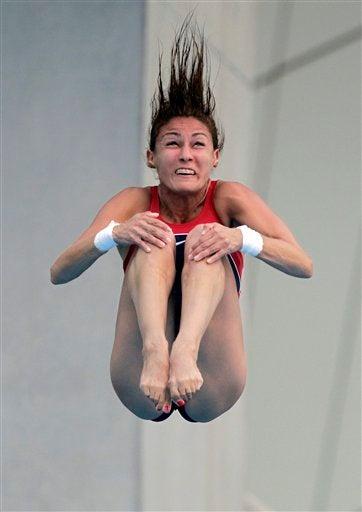 En competencia cerrada con la china y canadiense, Paola no pudo defender su título. FOTO: AP