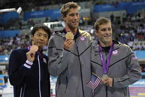 Grevers con Oro y récord olímpico en 100m espalda