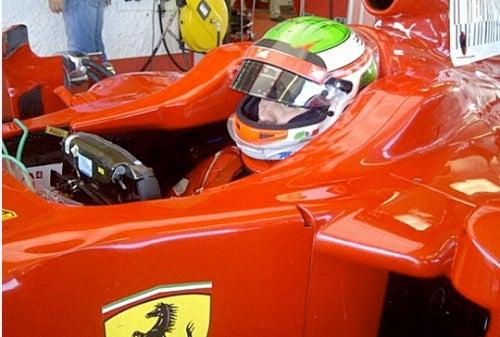 Sergio Pérez realizó una prueba con el Ferrari F60. FOTO: CORTESÍA ESCUDERÍA TELMEX