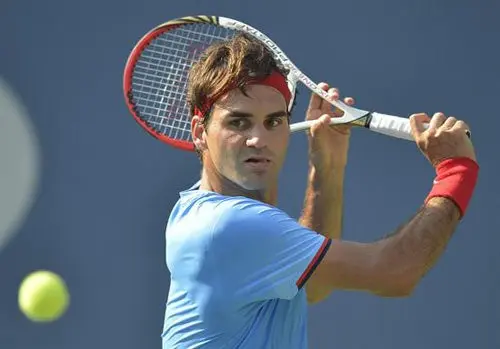 Federer avanza a octavos en el US Open