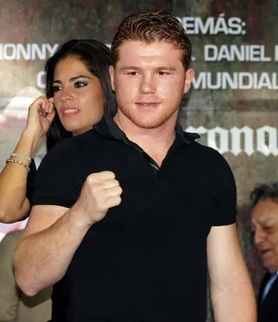 Canelo aumenta intensidad en su entrenamiento