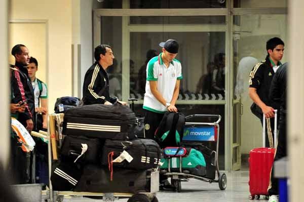 El representativo arribó a México en la madrugada. FOTO: CÉSAR VICUÑA
