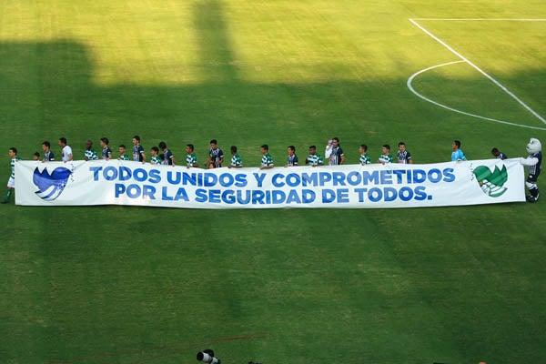 Santos y Moterrey contra la violencia. FOTO: JOEL BRAVO
