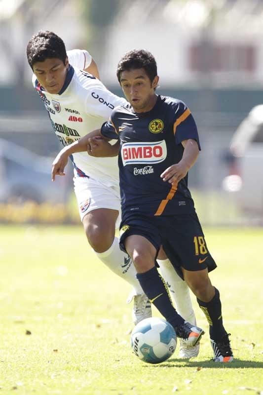 El 'Hobbit' enfrentó a su antiguo equipo. FOTO: ÓSCAR RAMÍREZ
