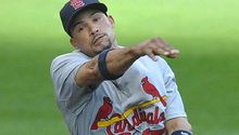 Cardenales firma a Furcal por dos temporadas