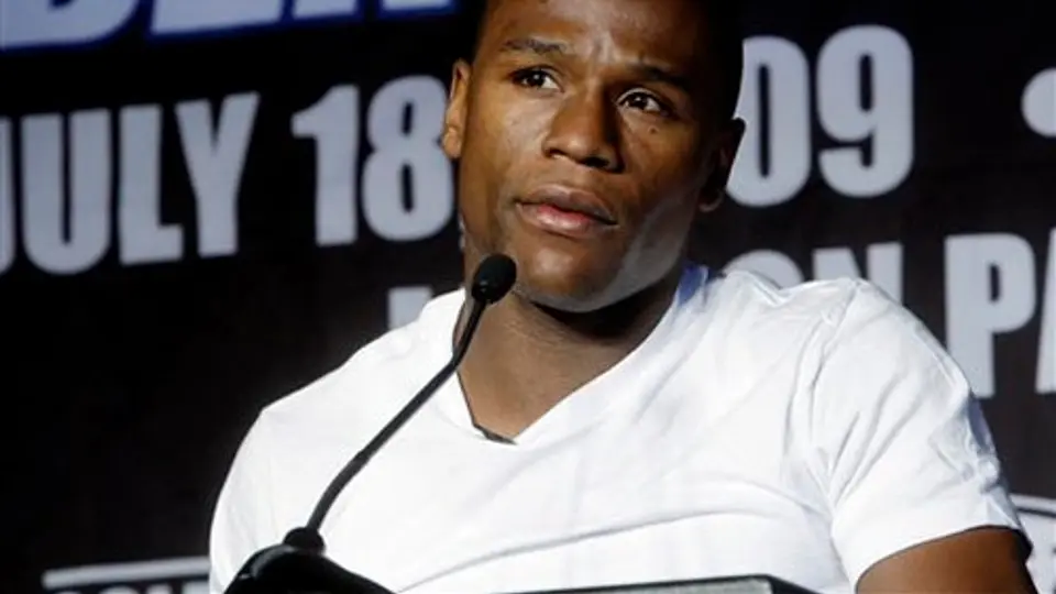 Representantes se reúnen para establecer bases de Pacquiao vs Mayweather