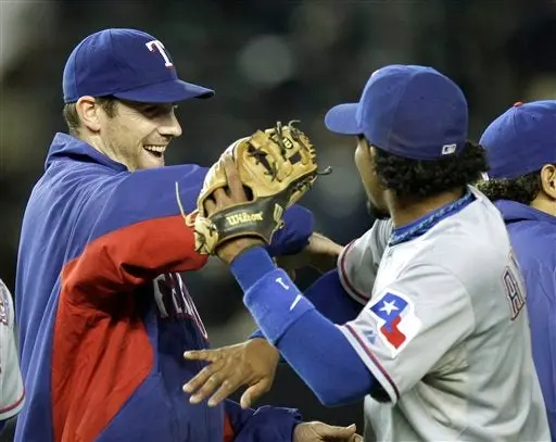 Texas abrirá con Cliff Lee la Serie Mundial