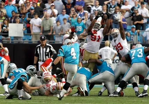 Carolina vence 23-20 a 49'ers y obtiene primera victoria en la temporada