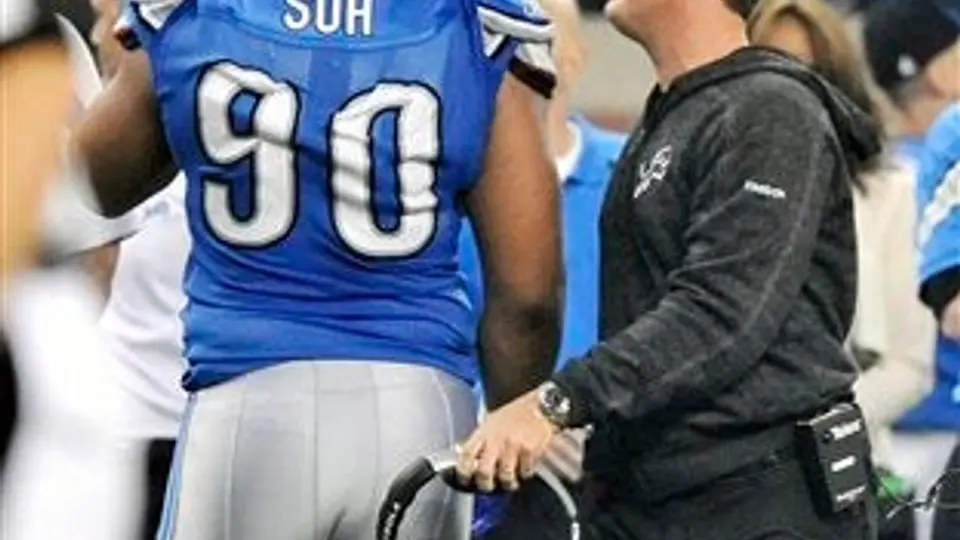 Ndamukong Suh, suspendido dos partidos por la NFL