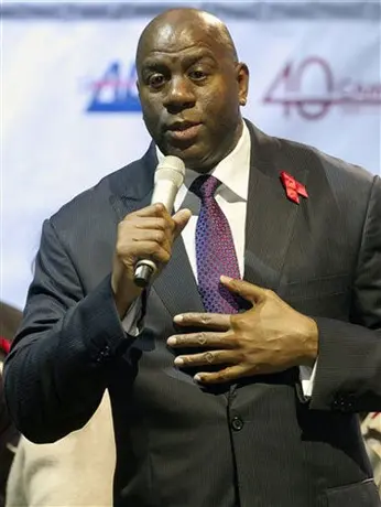 Magic Johnson busca comprar a los Dodgers