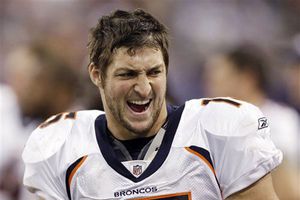 Denver vence a Minessota 35-32 sobre la hora