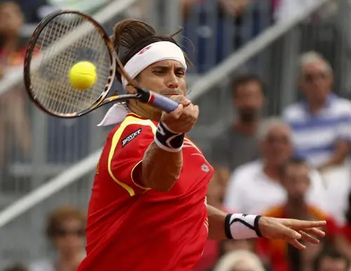 Ferrer lleva a España a la final de Copa Davis