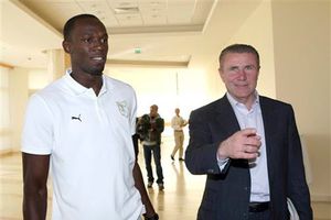 Pearson y Bolt, los atletas del año