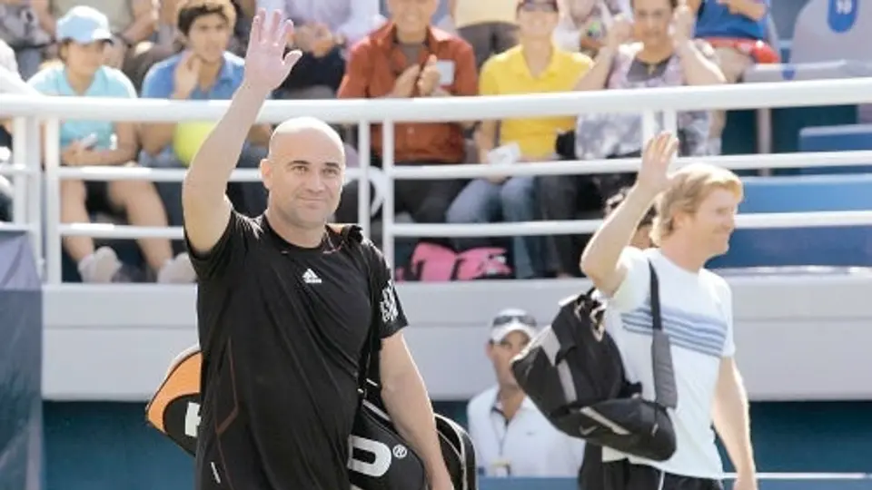 Agassi como en sus mejores tiempos vence a Courier