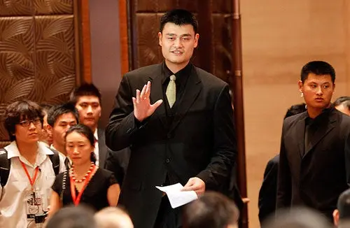 Yao Ming regresa a la universidad