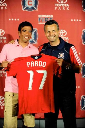 El experimentado mediocampista mexicano cerró su fichaje con el Chicago Fire de la MLS (FOTO: CORTESÍA MLS)