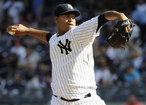 Nova regresa al montículo en el triunfo de Yanquis