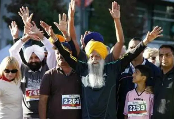 Fauja Singh no se cansa de correr a sus 101 años
