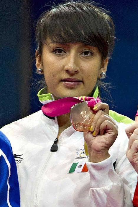 Guadalupe Ruiz en el podio. FOTO: MEXSPORT