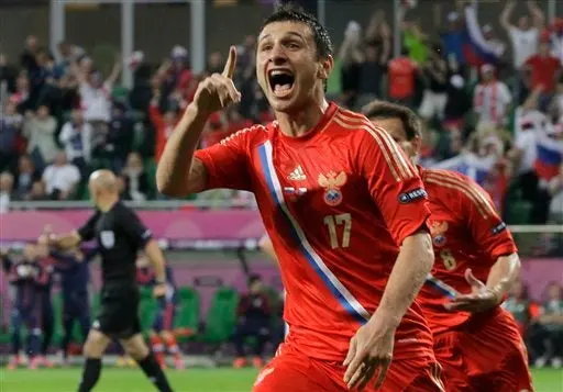 Rusia venció 4-1 a República Checa y es líder del Grupo A l AP